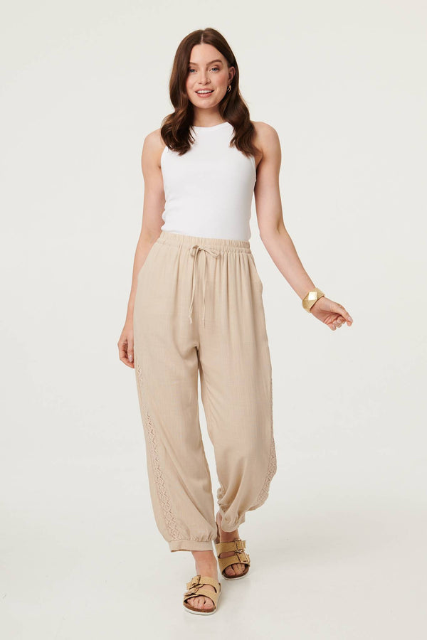 Linen | Lace Trim Drawstring High Waist Trousers : Model is 5'9"/175 cm and wears UK8/EU36/US4/AUS8