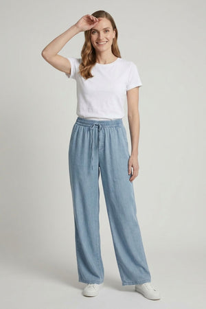 Blue | Tie Waist Wide Leg Casual Trousers : Model is 5'6