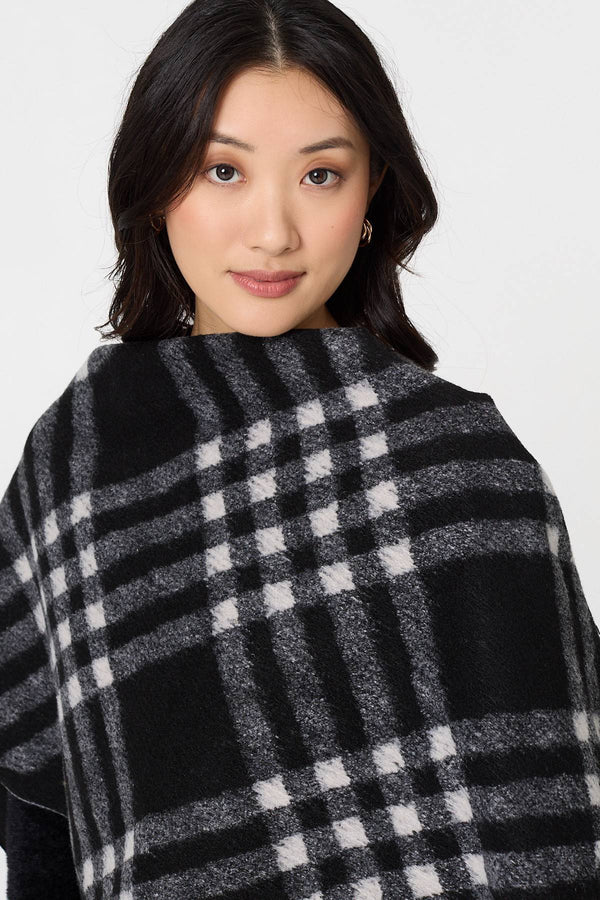 Black | Checked Fringed Oversized Poncho
