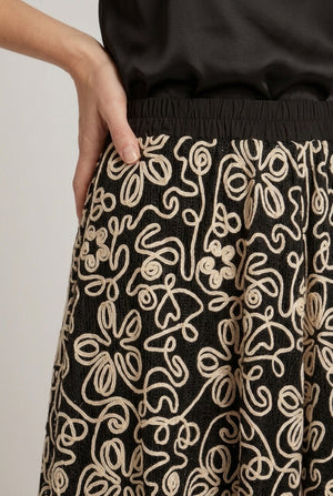 Black | Floral Mesh Hem A-Line Midi Skirt