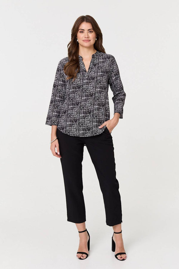 Black | Printed 3/4 Sleeve Curved Hem Blouse
