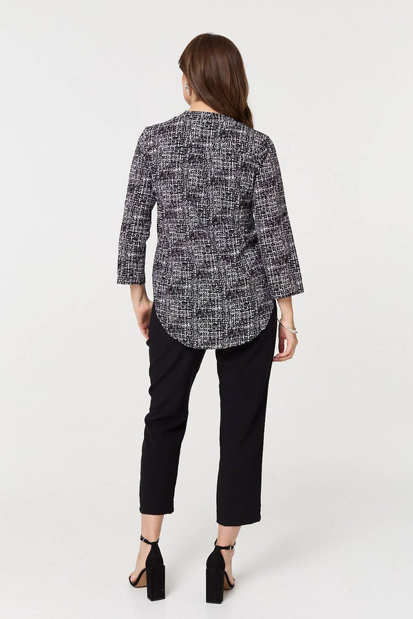 Black | Printed 3/4 Sleeve Curved Hem Blouse
