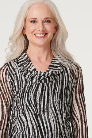 Black And White | Abstract Print Layered Blouse
