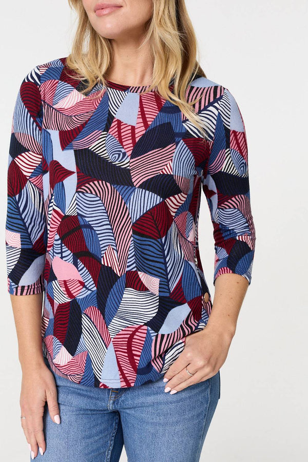 Navy | Abstract Print 3/4 Sleeve Curve Hem Top

