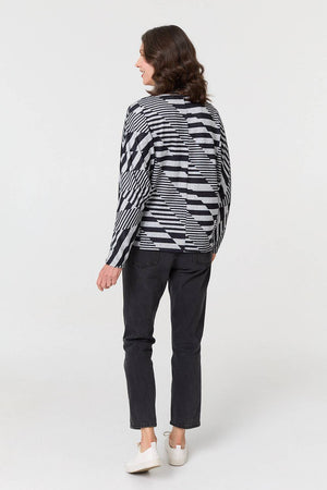 Grey | Geo Print Long Batwing Sleeve Top
