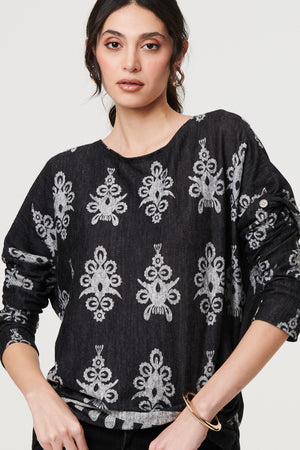 Black | Printed Long Sleeve Relaxed Top
