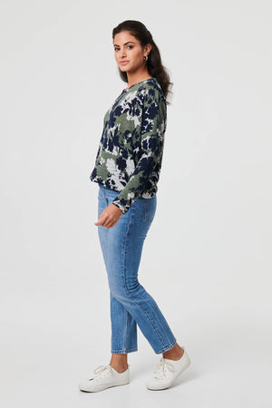 Green | Leaf Print Long Sleeve Relaxed Top
