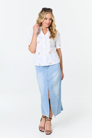 White | Embroidered Texture V-Neck Blouse