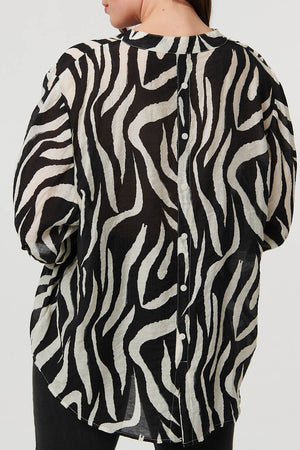 Black | Zebra Print 3/4 Sleeve Collarless Shirt
