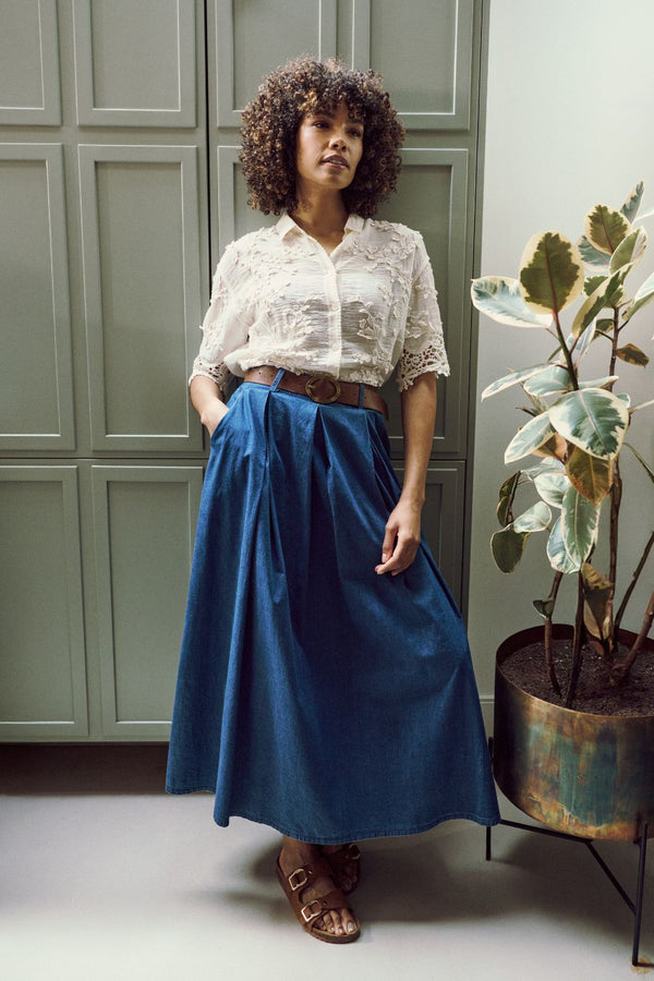 Blue | High Waist Belt Detail Denim Maxi Skirt : Model is 5'10"/178 cm and wears UK10/EU38/US6/AUS10