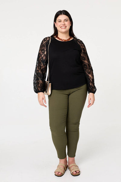 Black | Curve Floral Lace Long Sleeve Top