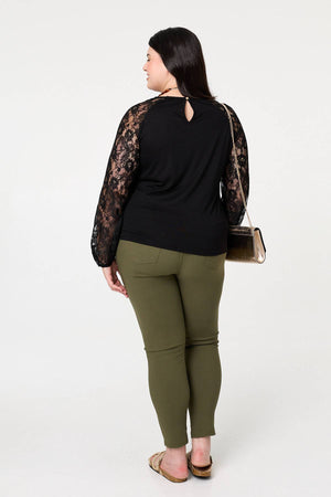 Black | Curve Floral Lace Long Sleeve Top