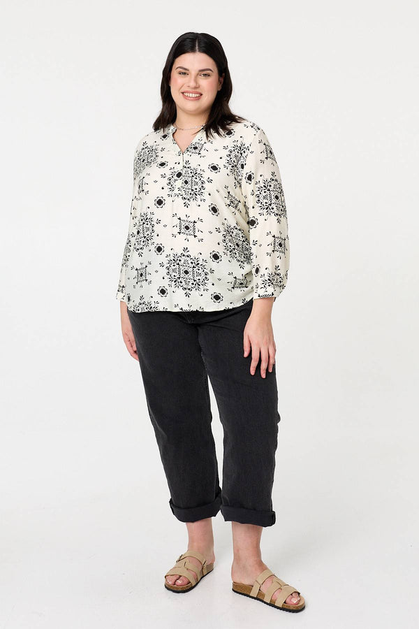 White | Curve Printed Turn-Up Sleeve Blouse