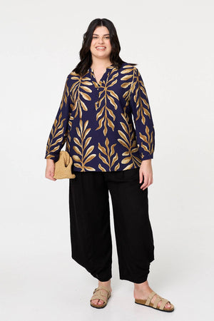 Navy | Curve Leaf Print Turn-Up Sleeve Blouse