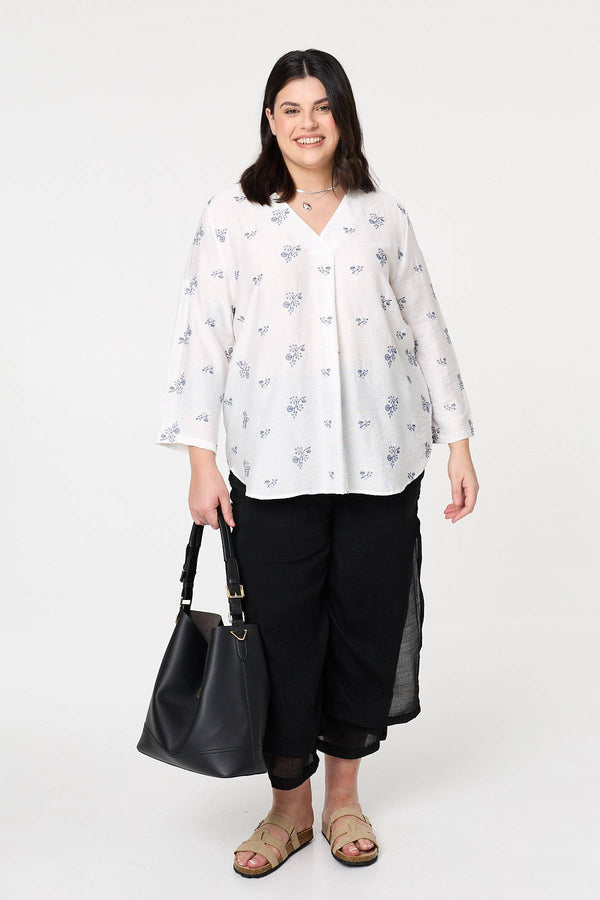 White | Curve Floral Relaxed Pleat Front Blouse