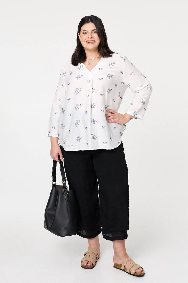White | Curve Floral Relaxed Pleat Front Blouse
