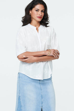White | Floral Embroidered 1/2 Sleeve Shirt