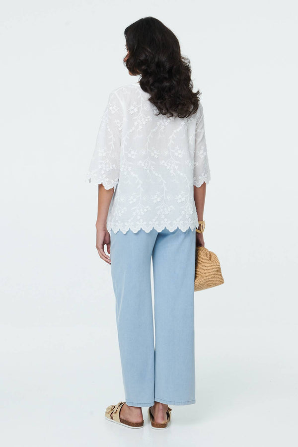 White | Floral Textured 3/4 Sleeve Blouse