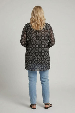 Black | Curve Printed Relaxed Longline Shirt

