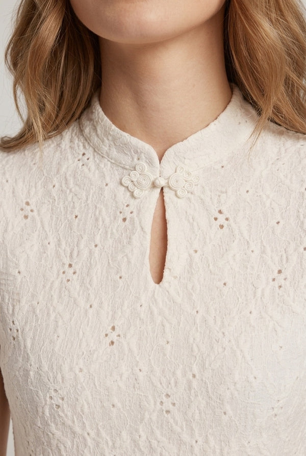 White | Broderie Anglaise Short Sleeve Top