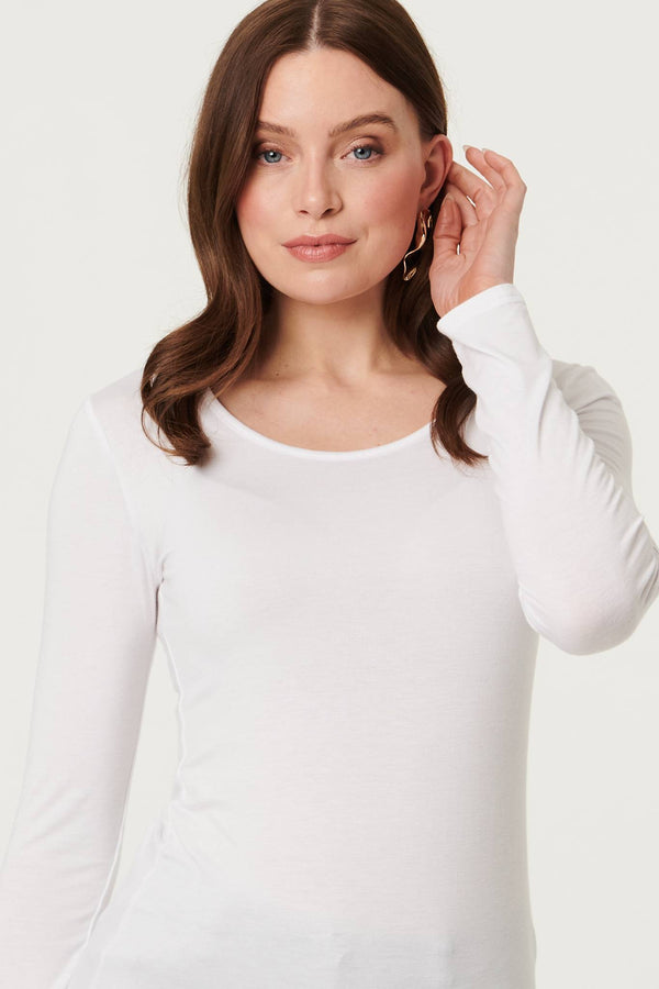 White | Long Sleeve Slim Scoop Neck Top
