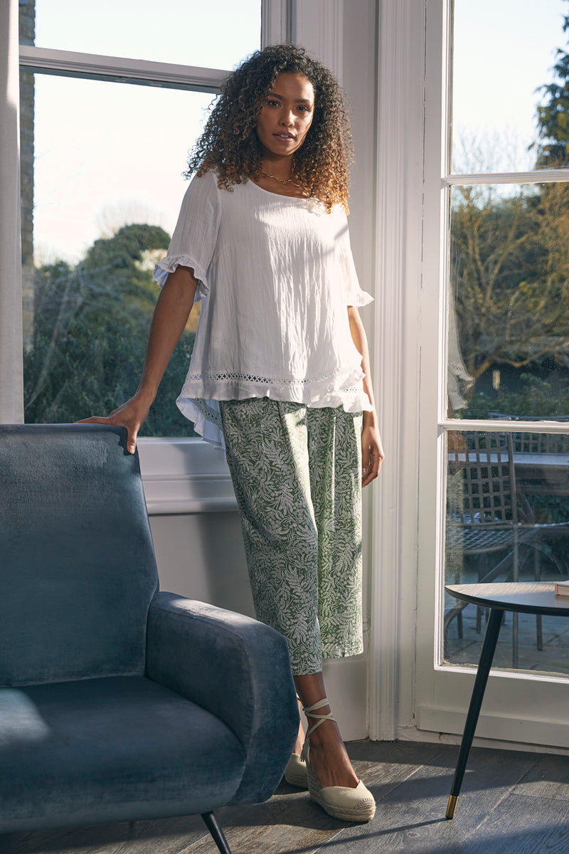 Ladies White Tops Blouses Izabel London