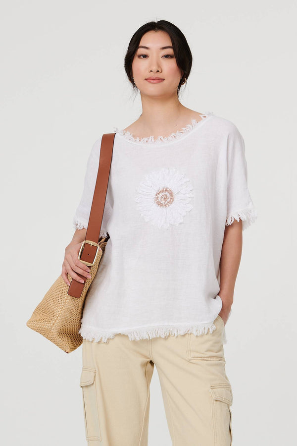 White | Frayed Edge Floral Embellished Top : Model is 5'9"/175 cm and wears UK8/EU36/US4/AUS8