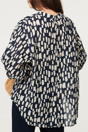 Indigo | Printed 3/4 Sleeve Relaxed V-Neck Shirt