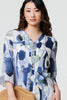 Blue | Abstract 3/4 Sleeve Curve Hem Shirt
