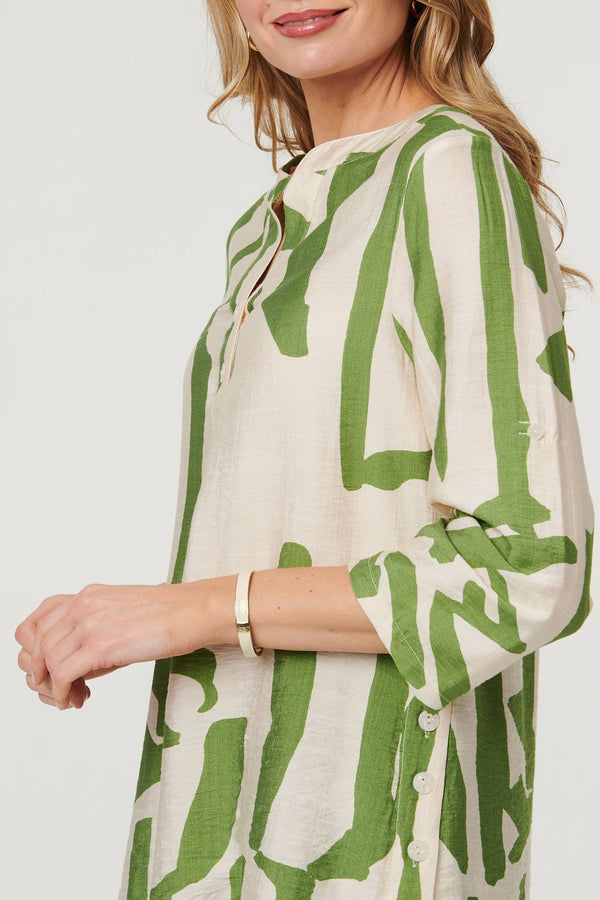 Green | Abstract 3/4 Sleeve Relaxed Tunic Blouse