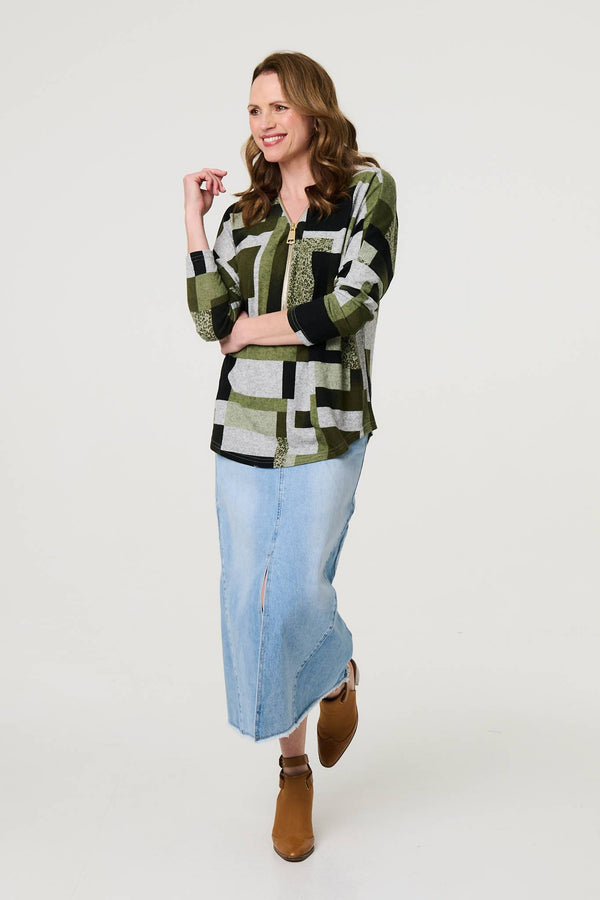 Green | Geo Print Zip V-Neck Curve Hem Top
