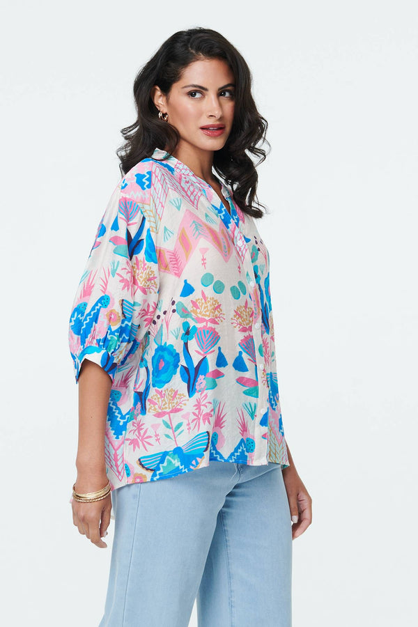 White | Abstract 3/4 Sleeve Relaxed Curve Shirt