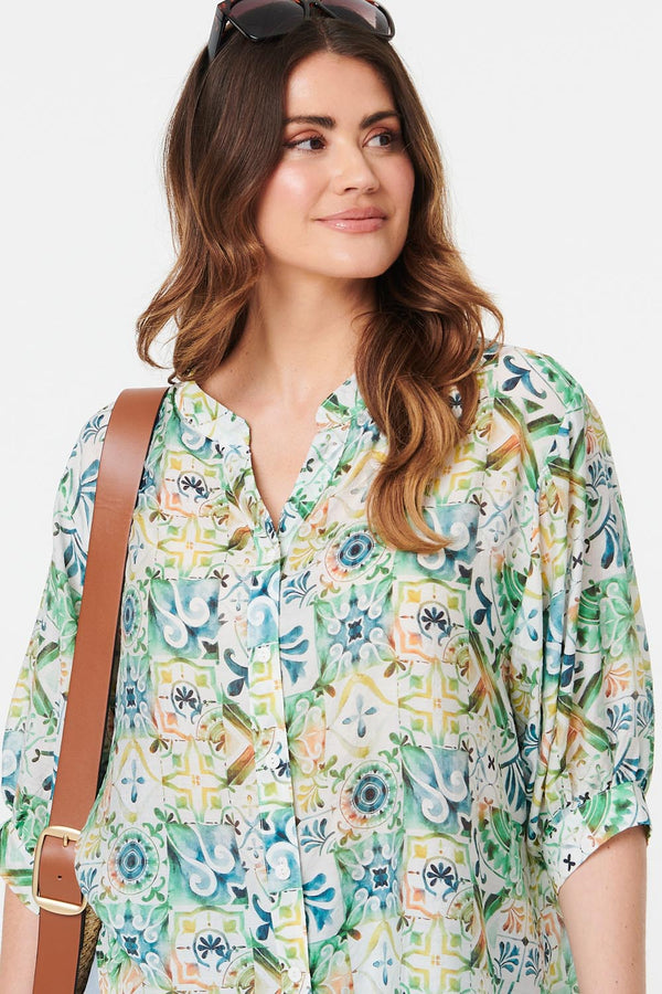 Green | Printed 3/4 Sleeve Curve Hem Shirt