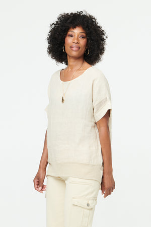 Linen | Relaxed Mesh Trim 1/2 Sleeve Top : Model is 5'10