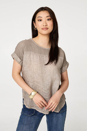 Beige | Contrast Texture Relaxed Curve Hem Top