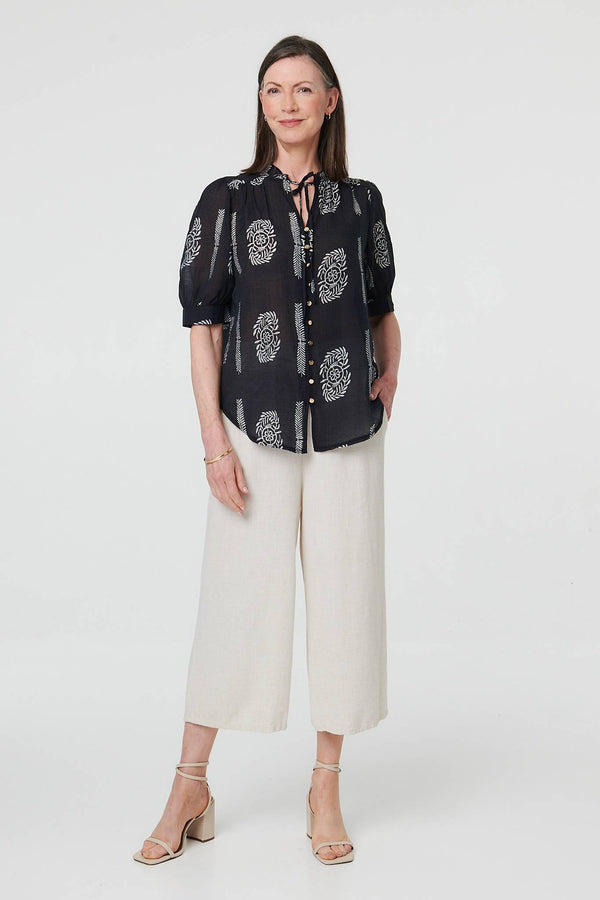Black | Abstract Tie Front 1/2 Sleeve Blouse