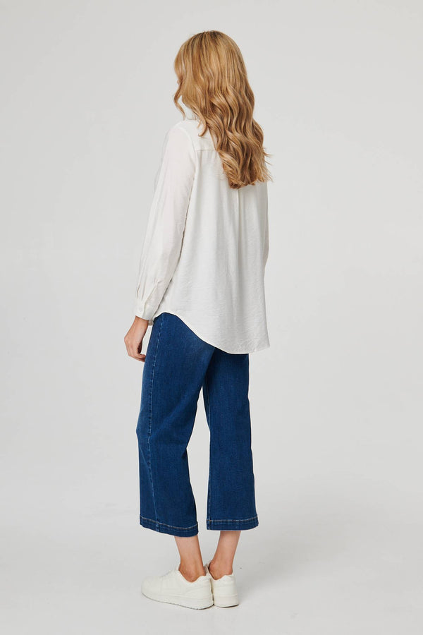 White | Long Sleeve Button-Front Shirt
