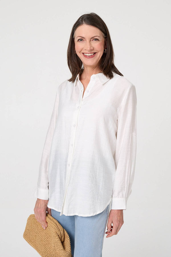 White | Button-Up Curve Hem Relaxed Shirt : Model is 5'8"/172 cm and wears UK10/EU38/US6/AUS10