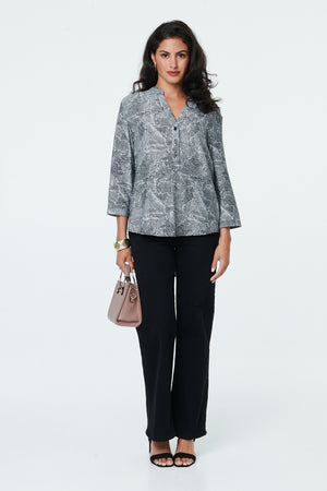 Black | Abstract 3/4 Sleeve Collarless Blouse