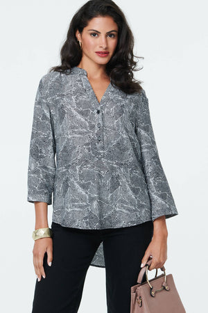 Black | Abstract 3/4 Sleeve Collarless Blouse