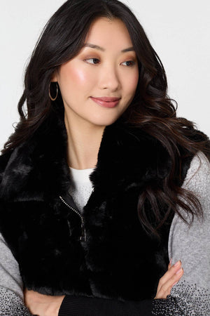 Black | Faux Fur Sleeveless Tie Waist Gilet
