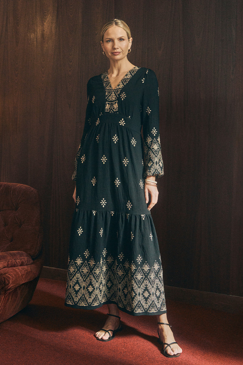 Border Print Long Sleeve Maxi Dress | Izabel London Border Print Long Sleeve Maxi Dress | Izabel London