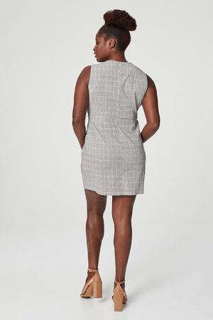 White | Curve Checked Shift Dress