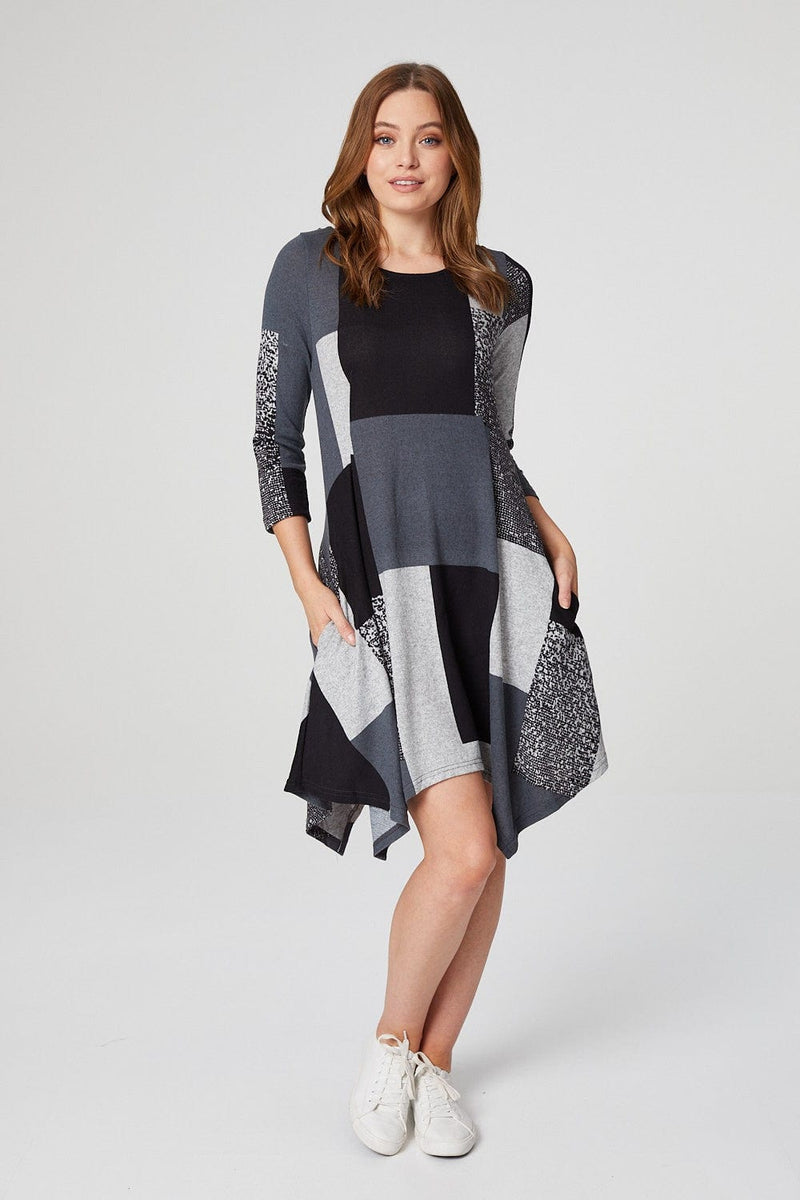 MULTI GREY | Colour Block Hanky Hem Swing Dress