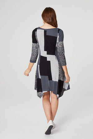 MULTI GREY | Colour Block Hanky Hem Swing Dress