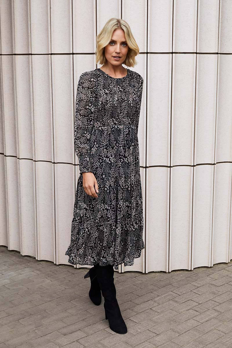Black | Ditsy Floral Long Sleeve Midi Dress