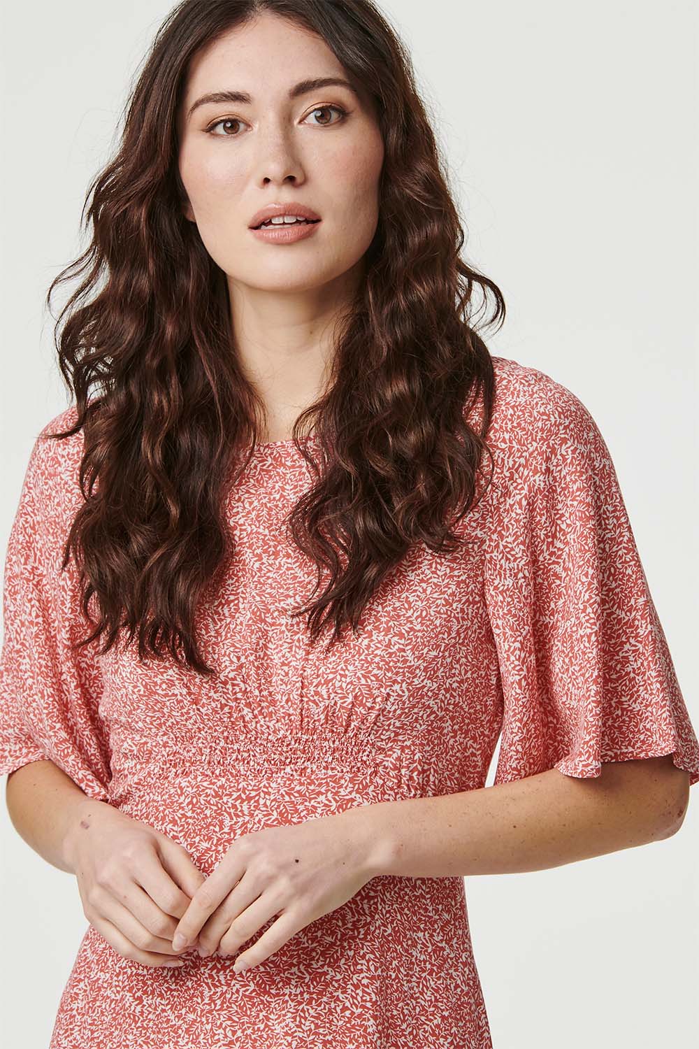 Coral | Ditsy Floral Flared Sleeve Midi Dress