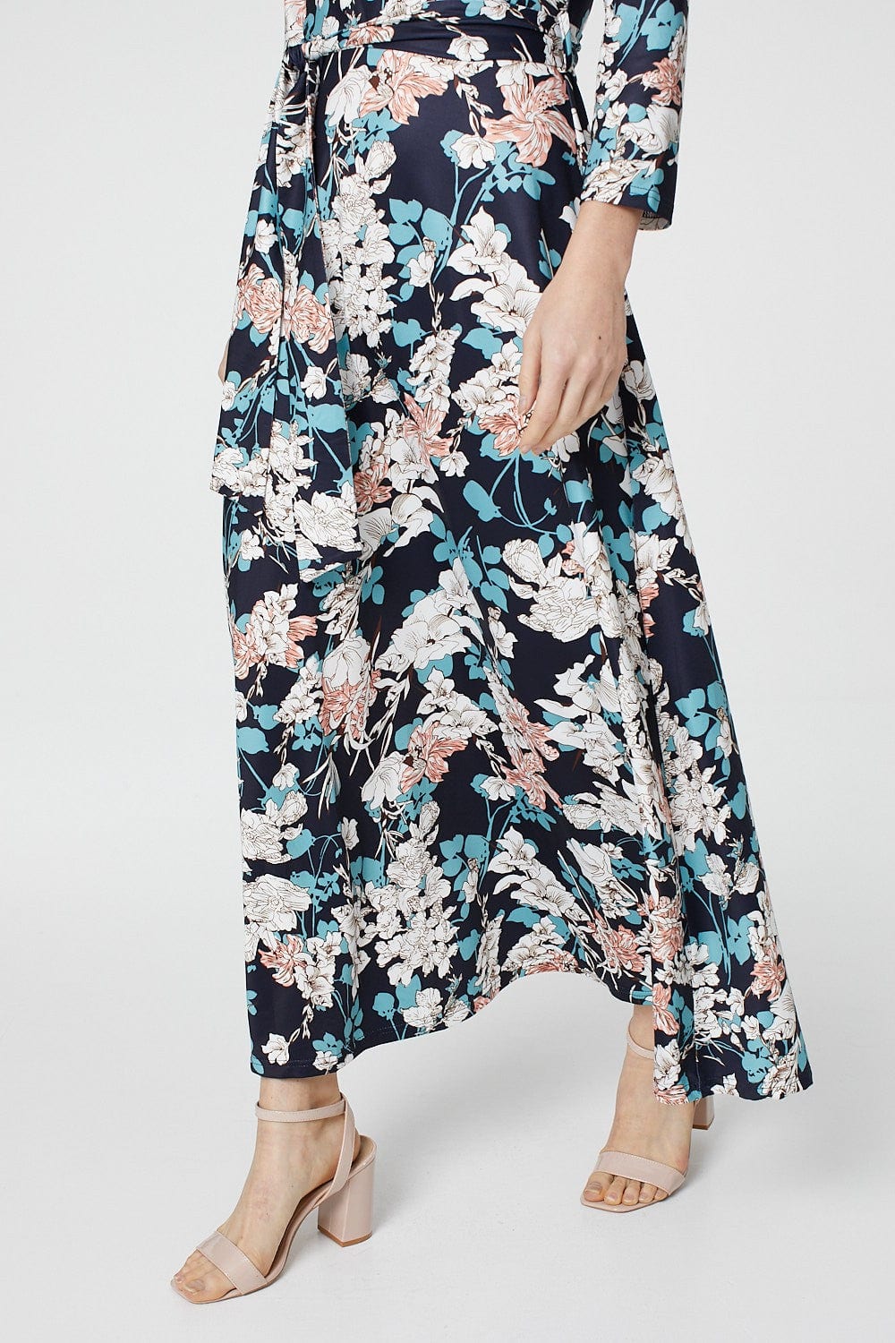 Navy | Floral 3/4 Sleeve Maxi Dress