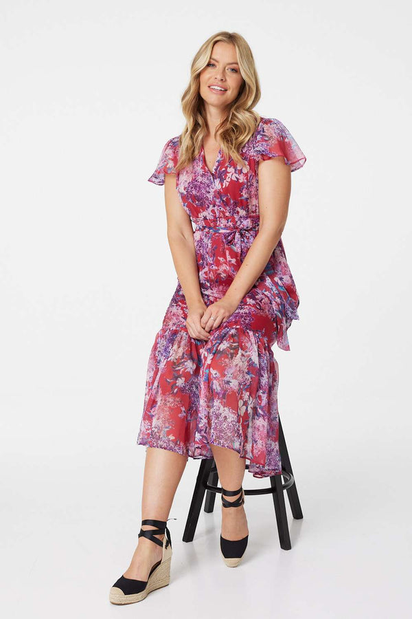 Pink | Floral Short Sleeve Tiered Midi Dress : Model is 5'10"/178 cm and wears UK8/EU36/US4/AUS8