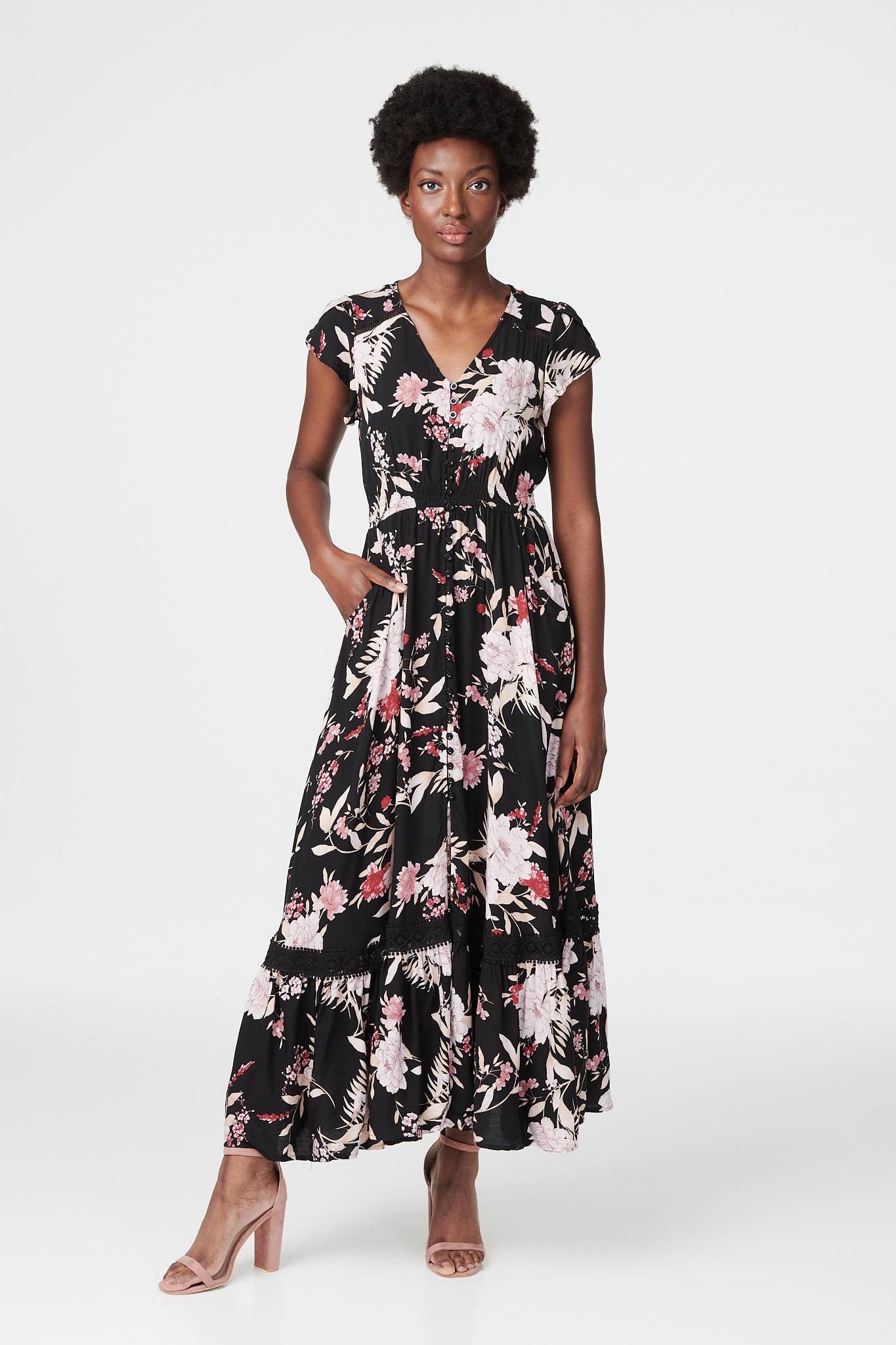 Black | Floral V-Neck Tiered Maxi Dress